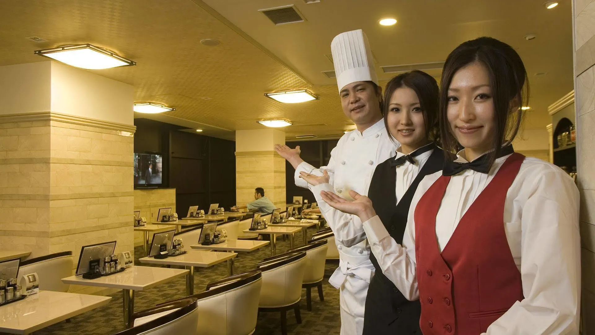 Sauna And Capsule Hotel Dandy Caters To Men Japan